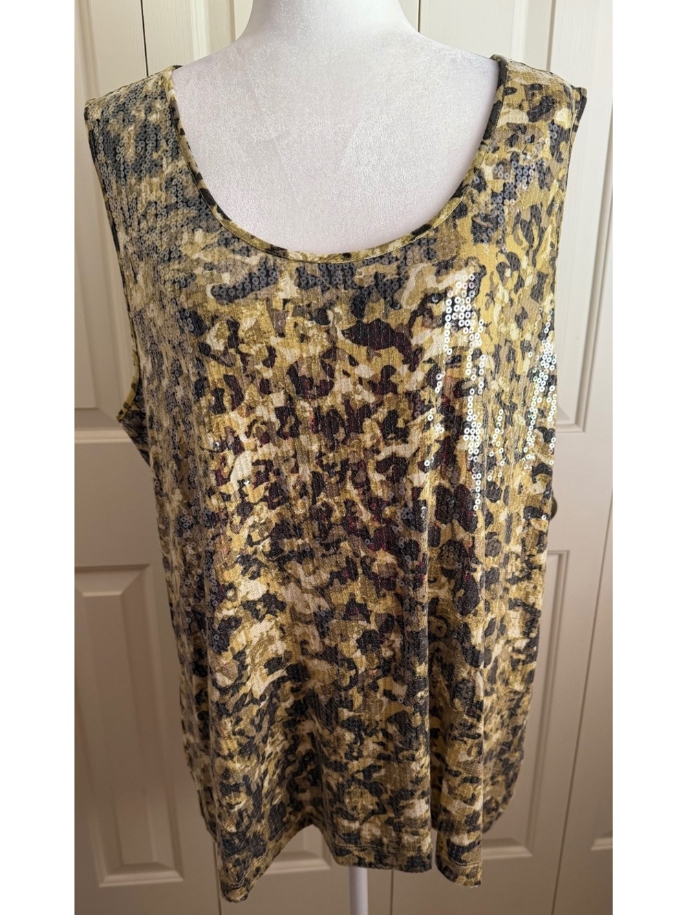 Ruby Rd Woman 2X Sequin Animal Print Sleeveless Top Rayon Stretch Plus Size